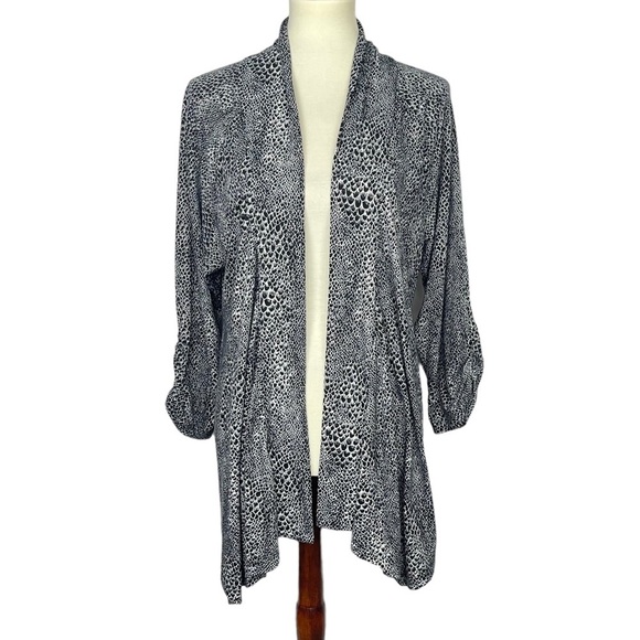 Chico’s Cardigan Sweater 3 Womens XL 16 Easywear Black White Scales Animal Print - Picture 1 of 11